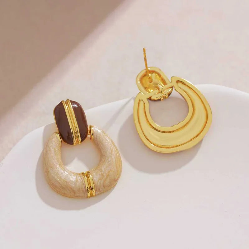 Vintage Style Geometic Resin Earring