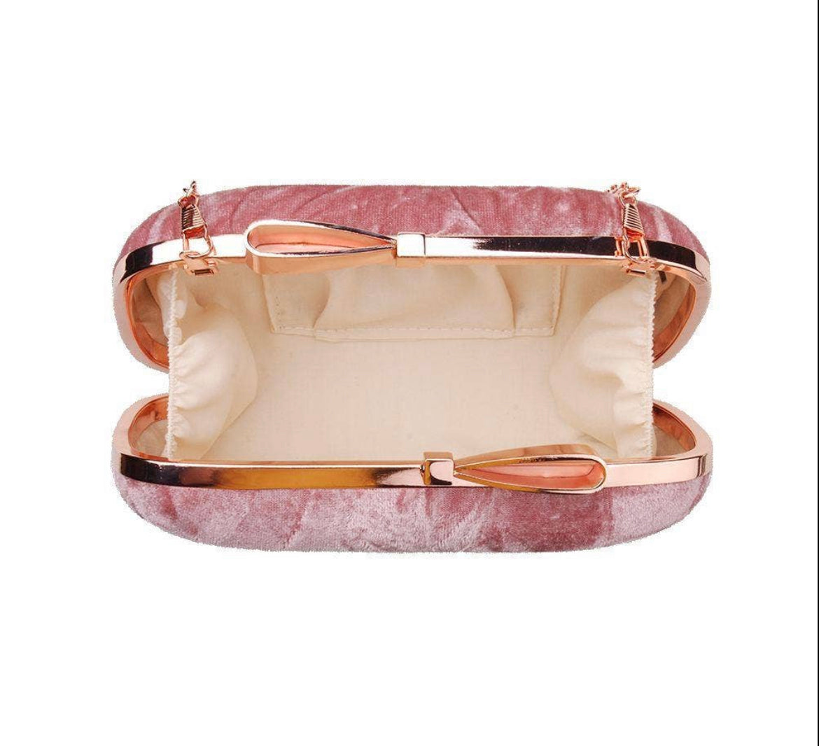 Tessie Bow Clasp Clutch