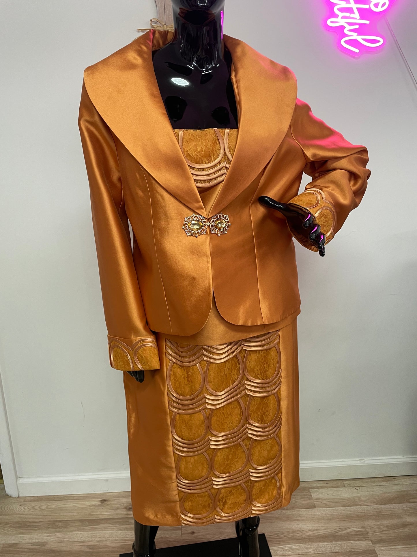 Tally Taylor 3Pc Suit