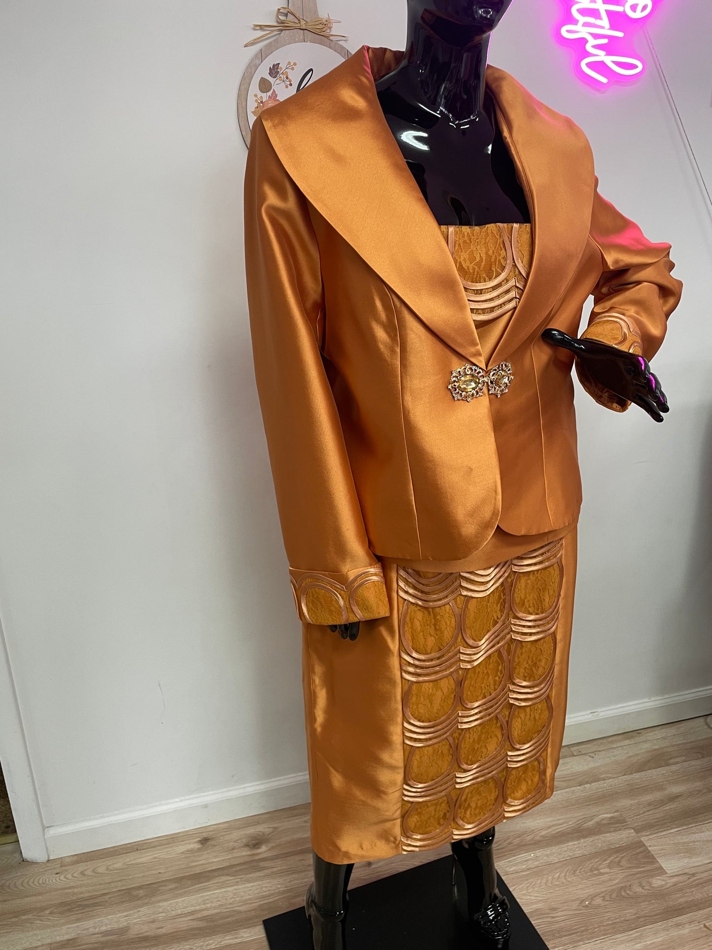 Tally Taylor 3Pc Suit