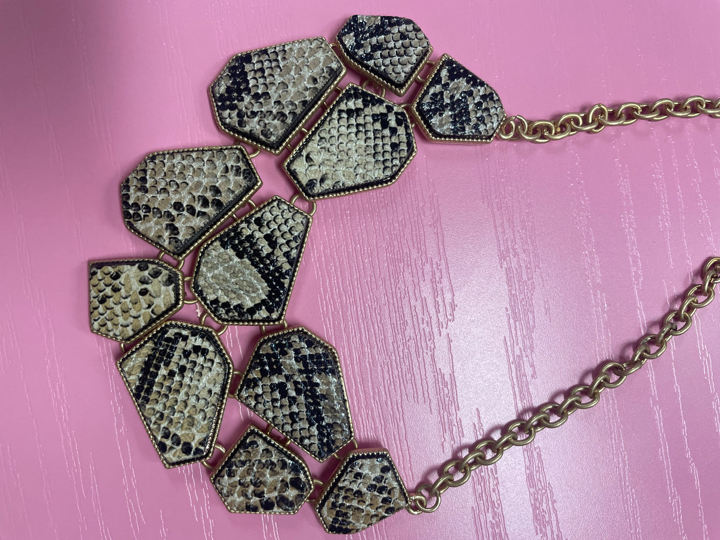 Geometric Cellulose Acetate Necklace Set