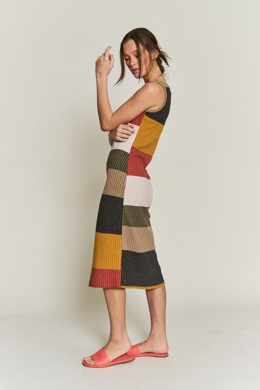 COLOR BLOCK CASUSAL DRESS